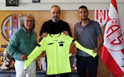 Antalyaspor’a Ziyaret