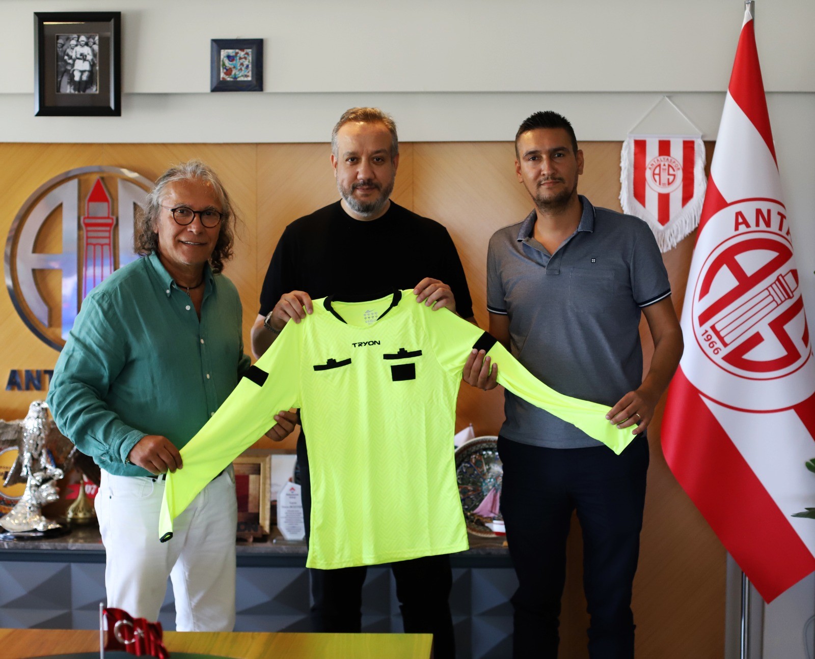 Antalyaspor’a Ziyaret